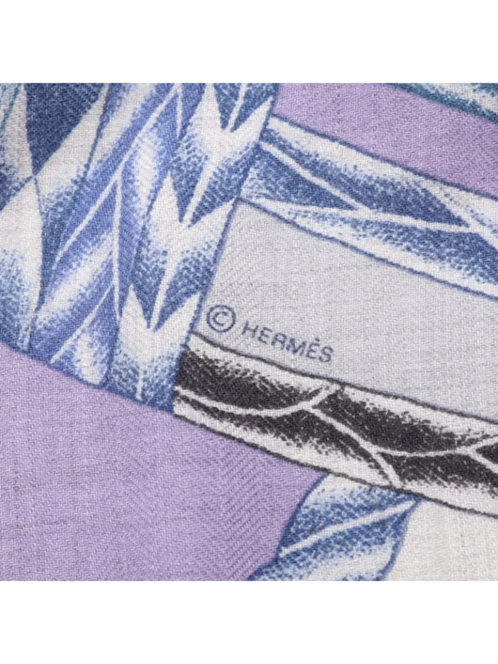 Hermes Scarf Carre Geant 140 Robe du Soir Purple Silk - Picture 3 of 7